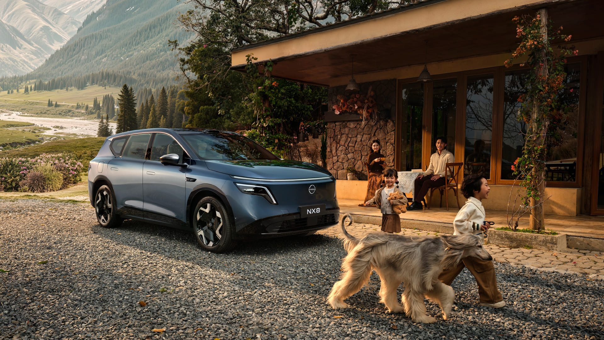 Гибридный автомобиль Nissan NX8 PHEV